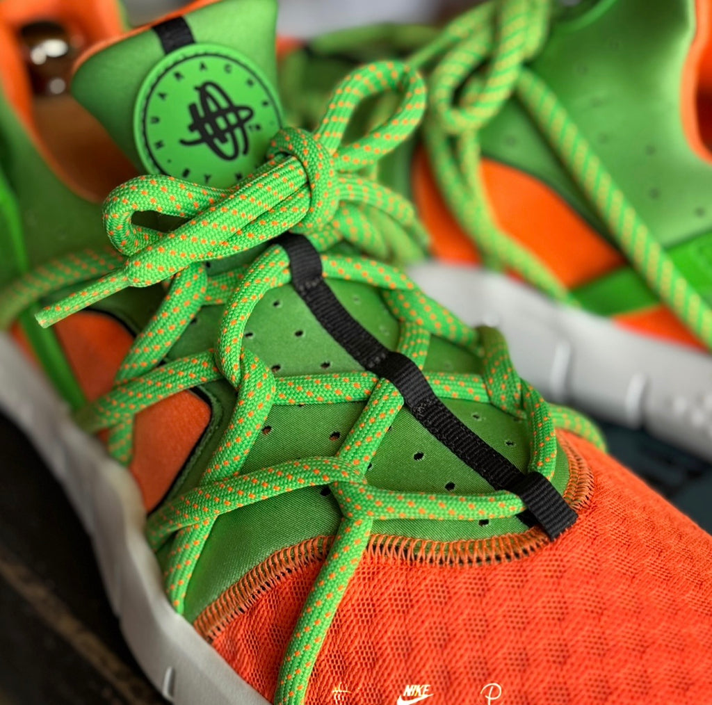 Nike Air Huarache NM Total Orange Poison Green 2015 (USED)