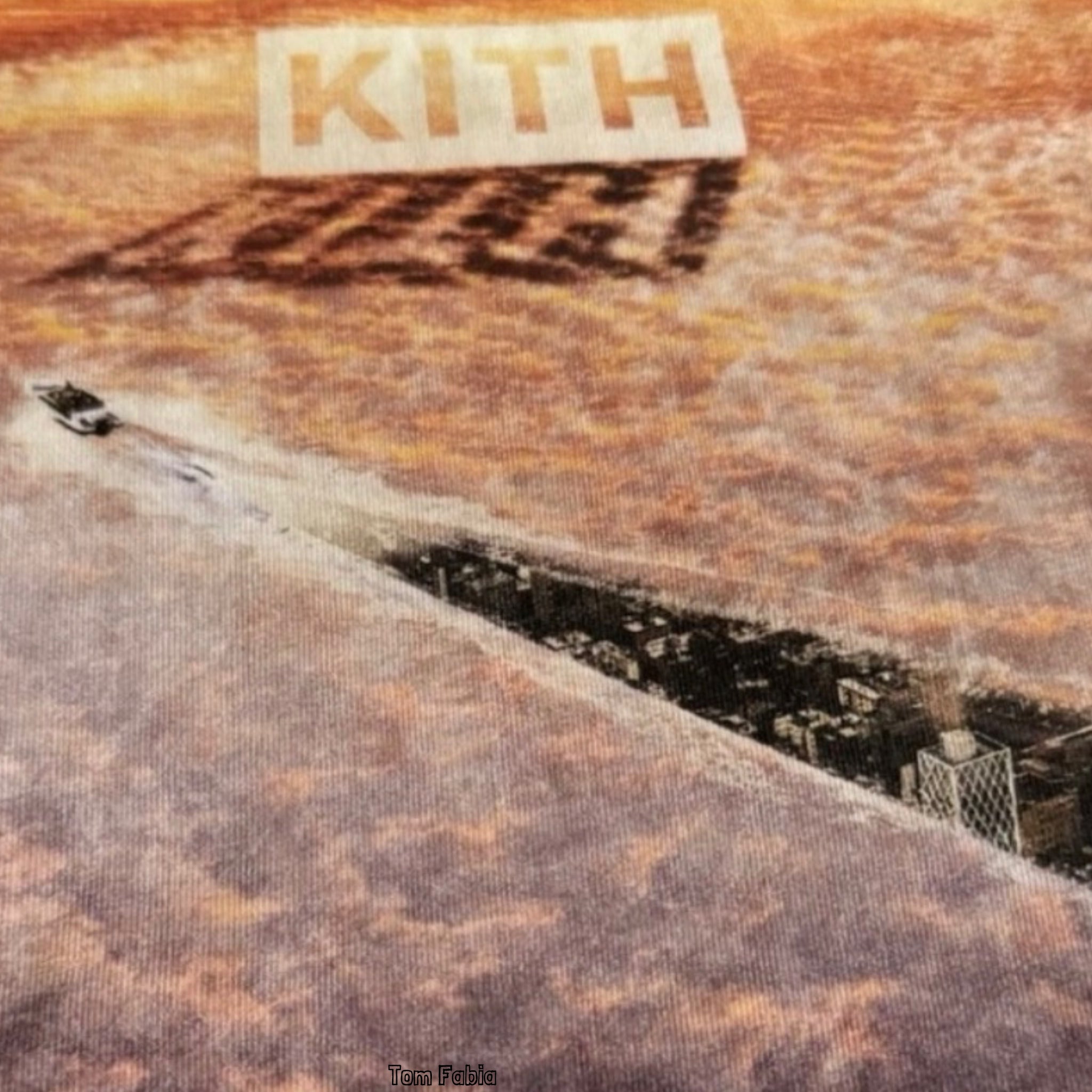 Kith Tom Fabia Don’t Look Down Tee | Store Exclusive