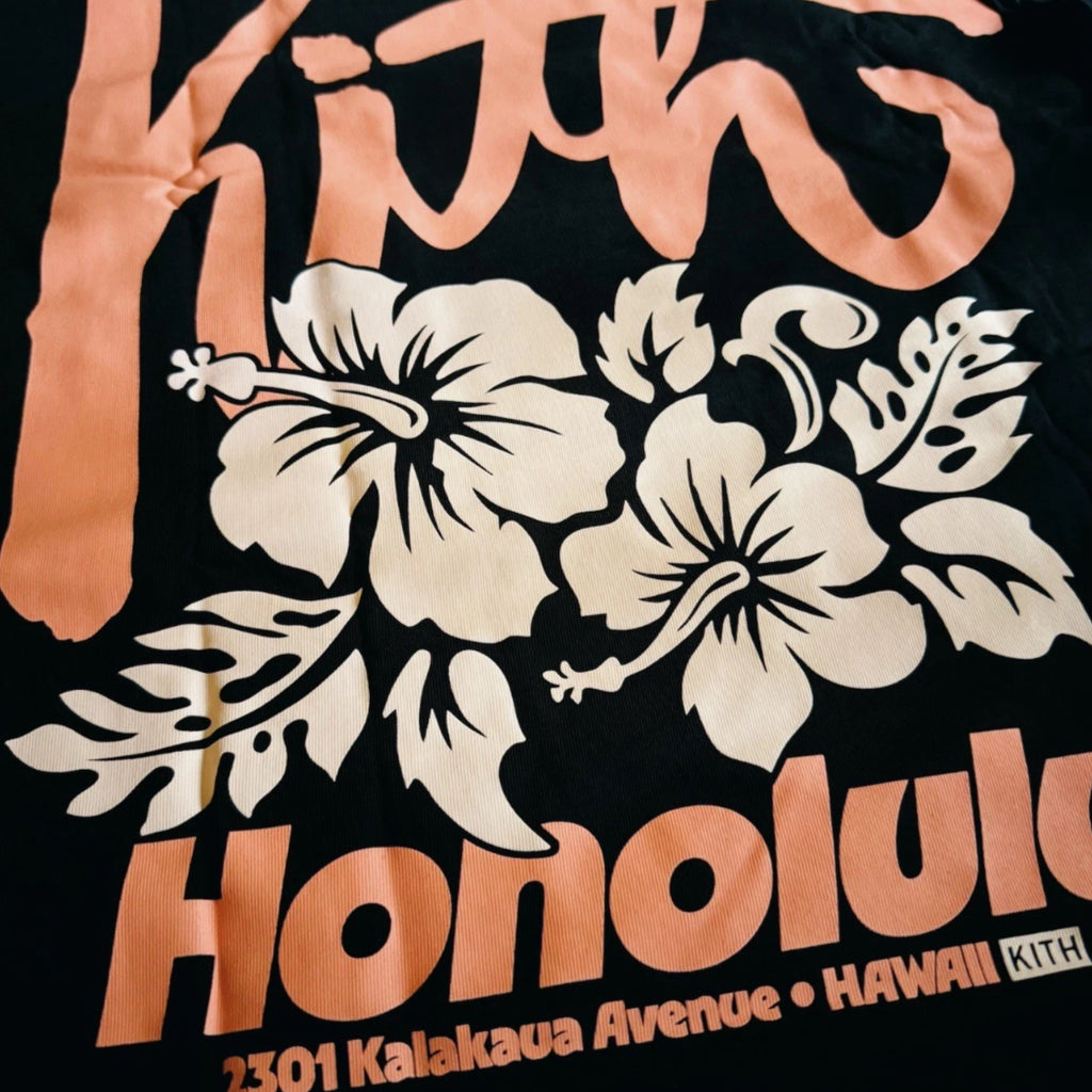 Kith Hawaii Hibiscus Pocket Vintage Tee | Store Exclusive