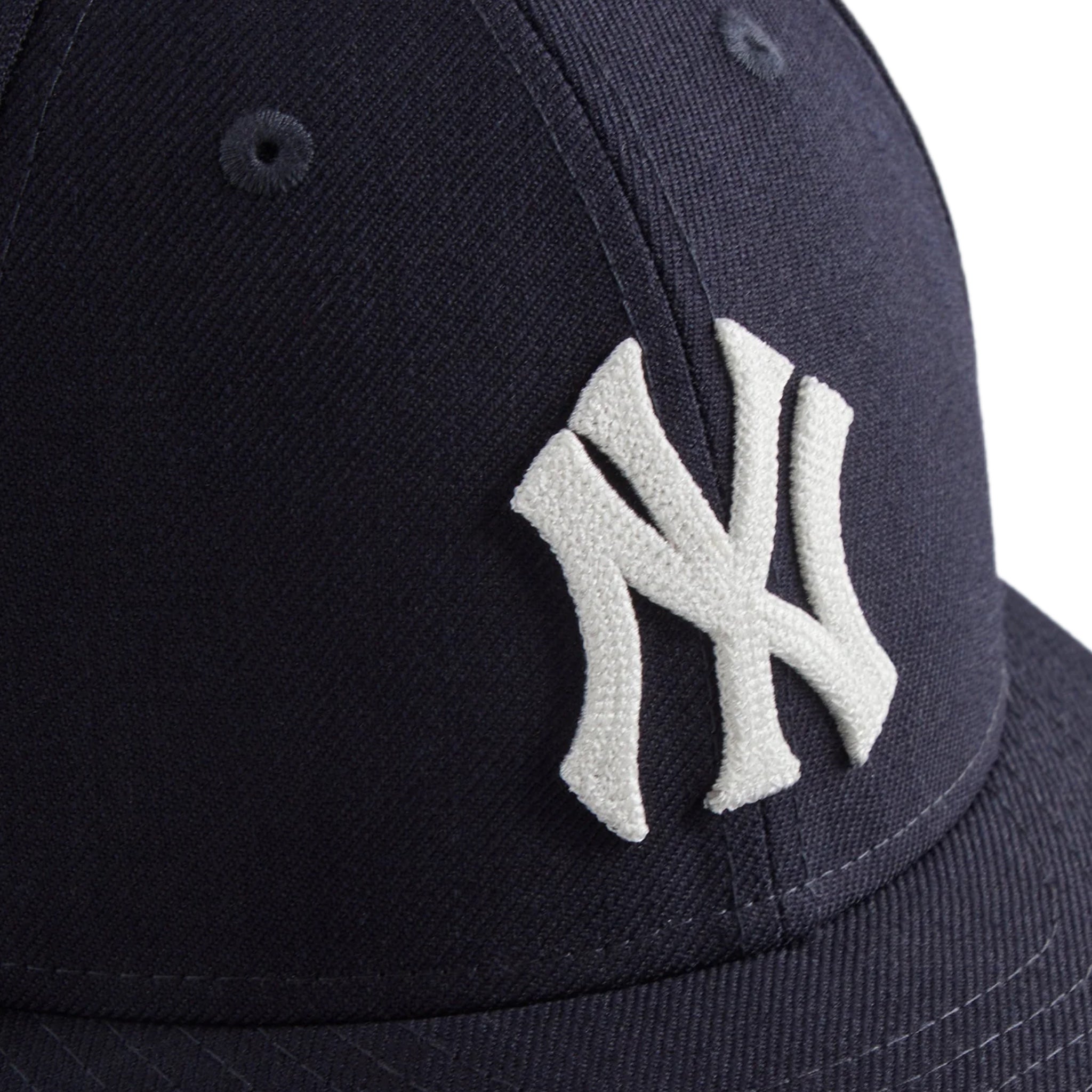 Kith & New Era for The New York Yankees 59FIFTY Molecule Loyality Program Low Profile Fitted Hat